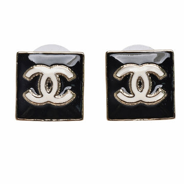 Double C Square Stud Earrings