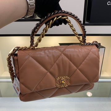 19 Flap Bag 26 Brown Goatskin