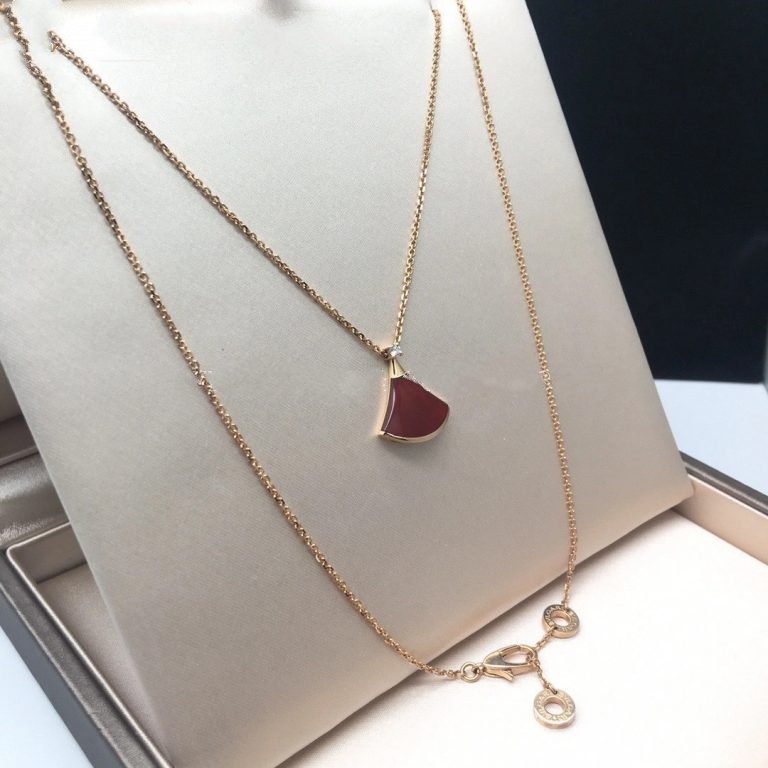 Dream Necklace Carnelian 1 Diamond
