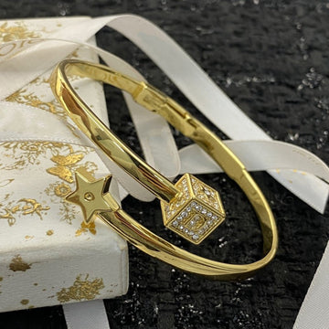 CD Star Bracelet Gold Diamond