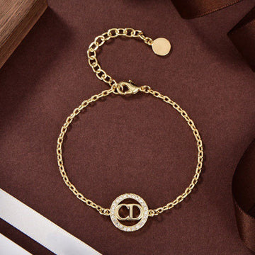 The CD Pearl Gold Diamond Bracelet