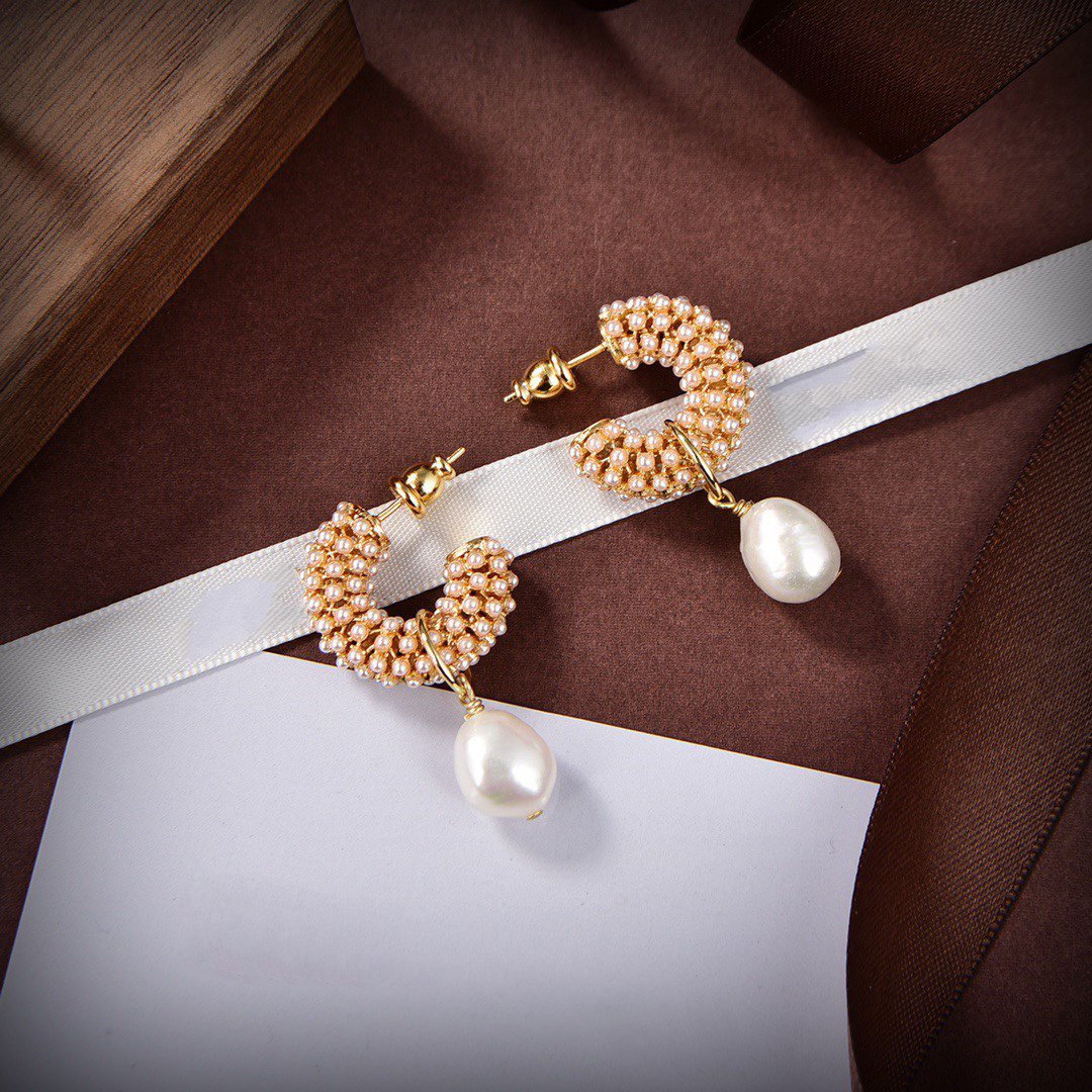 D-Renaissancen Gold Earrings