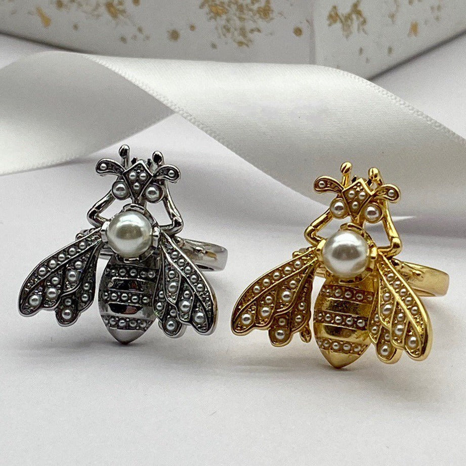 D-Bee Ring Pearl