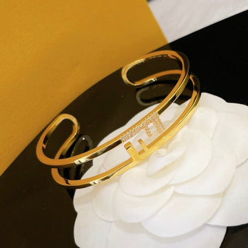 O'lock Open Oval Bracelet Gold Diamond