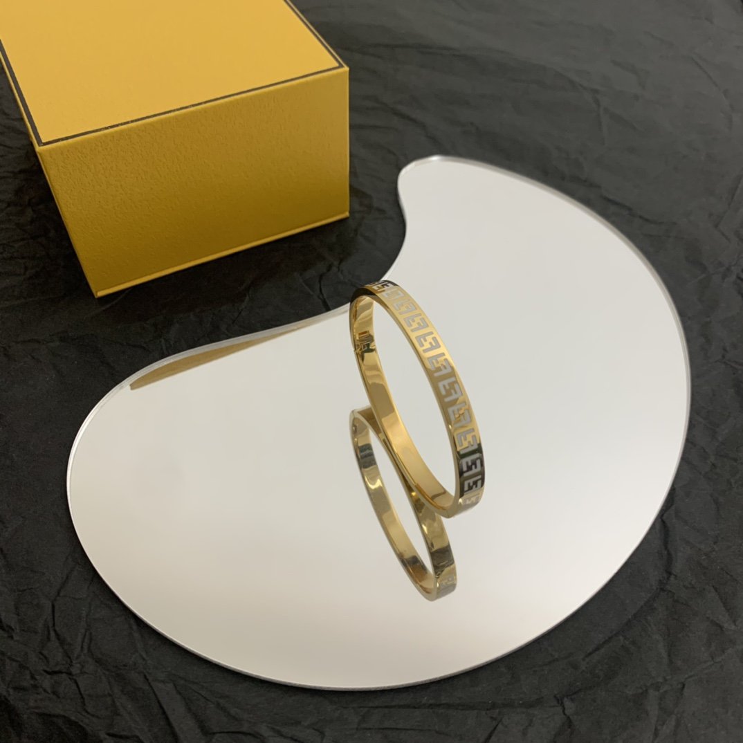 Forever F Gold Bracelet White