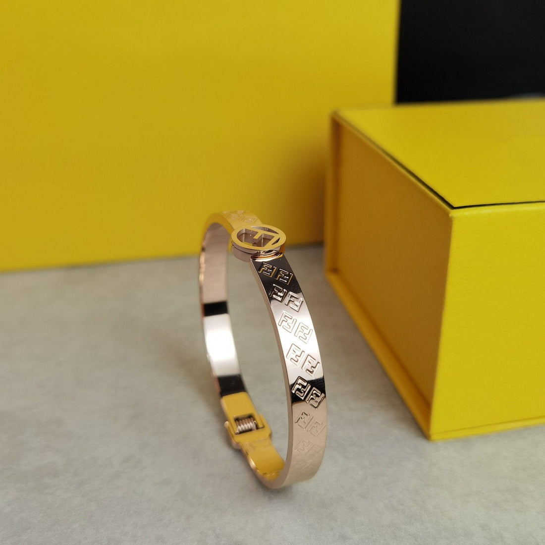 Ff Logo Bracelet Silver