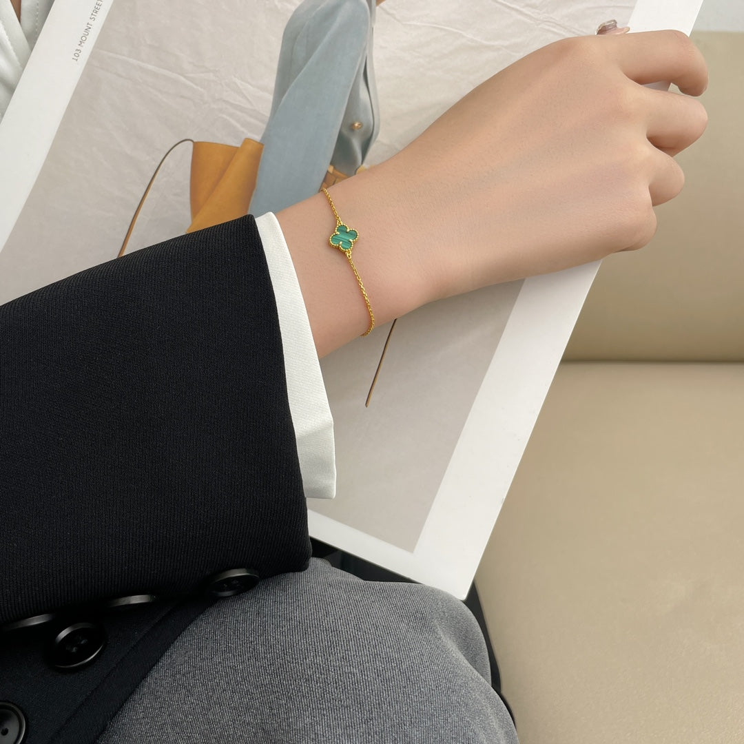 Clover Bracelet Malachite 1 Motif