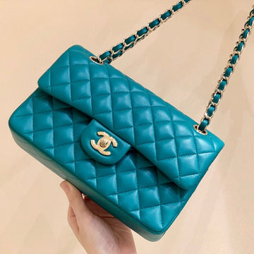 Flap Bag 23CM Gem Green Lambskin Gold Hardware