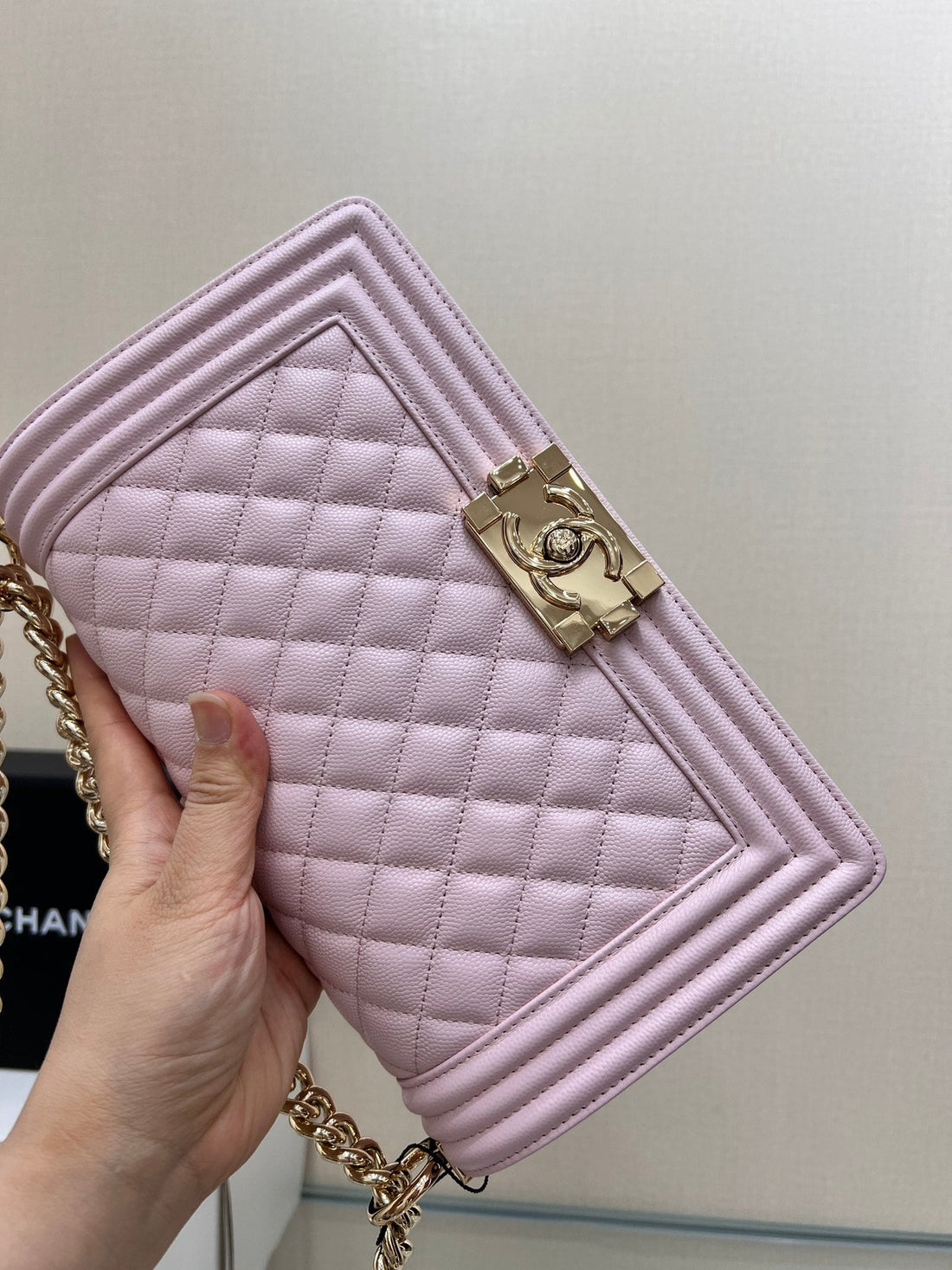 Boy Bag Medium 25 Light Pink Caviar Gold Hardware