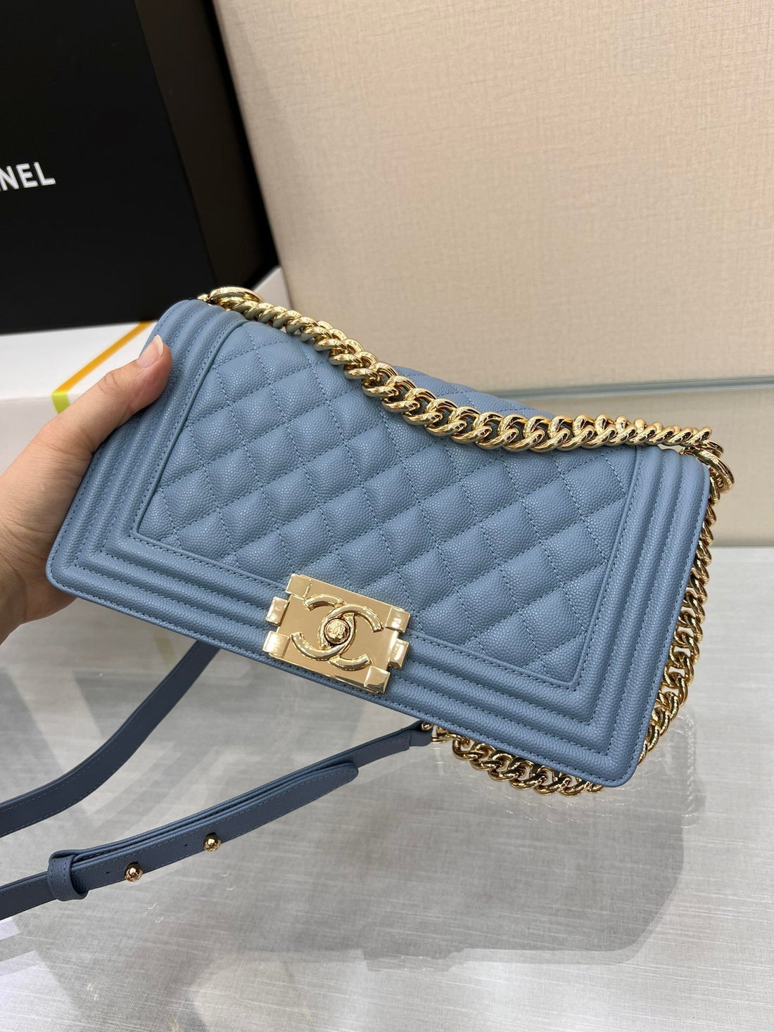 Boy Bag Medium 25 Cloud Blue Caviar Gold Hardware