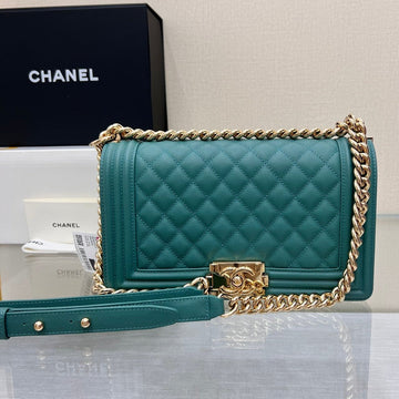 Boy Bag Medium 25 Evergreen Caviar Gold Hardware