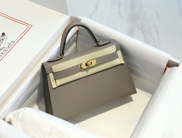 HM Kelly Mini 20 Light Grey Epsom Gold Hardware
