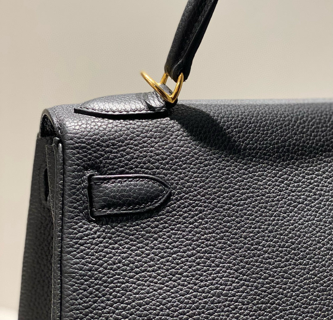 HM Kelly 25CM Black Togo Gold Hardware