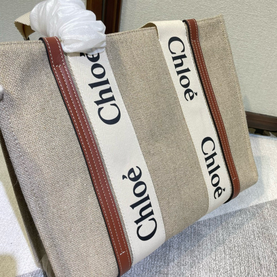 Chloé Woody Tote Bag 37CM In Linen Brown White
