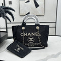 CC DEAUVILLE MEDIUM 33 TOTE BAG IN BLACK CANVAS GHW Bags Bible