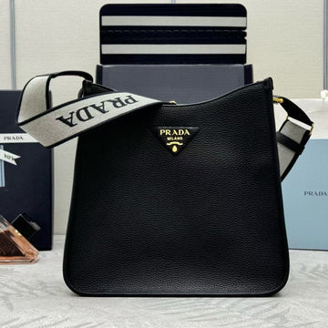 Prada 30CM Bag Black Calfskin Canvas