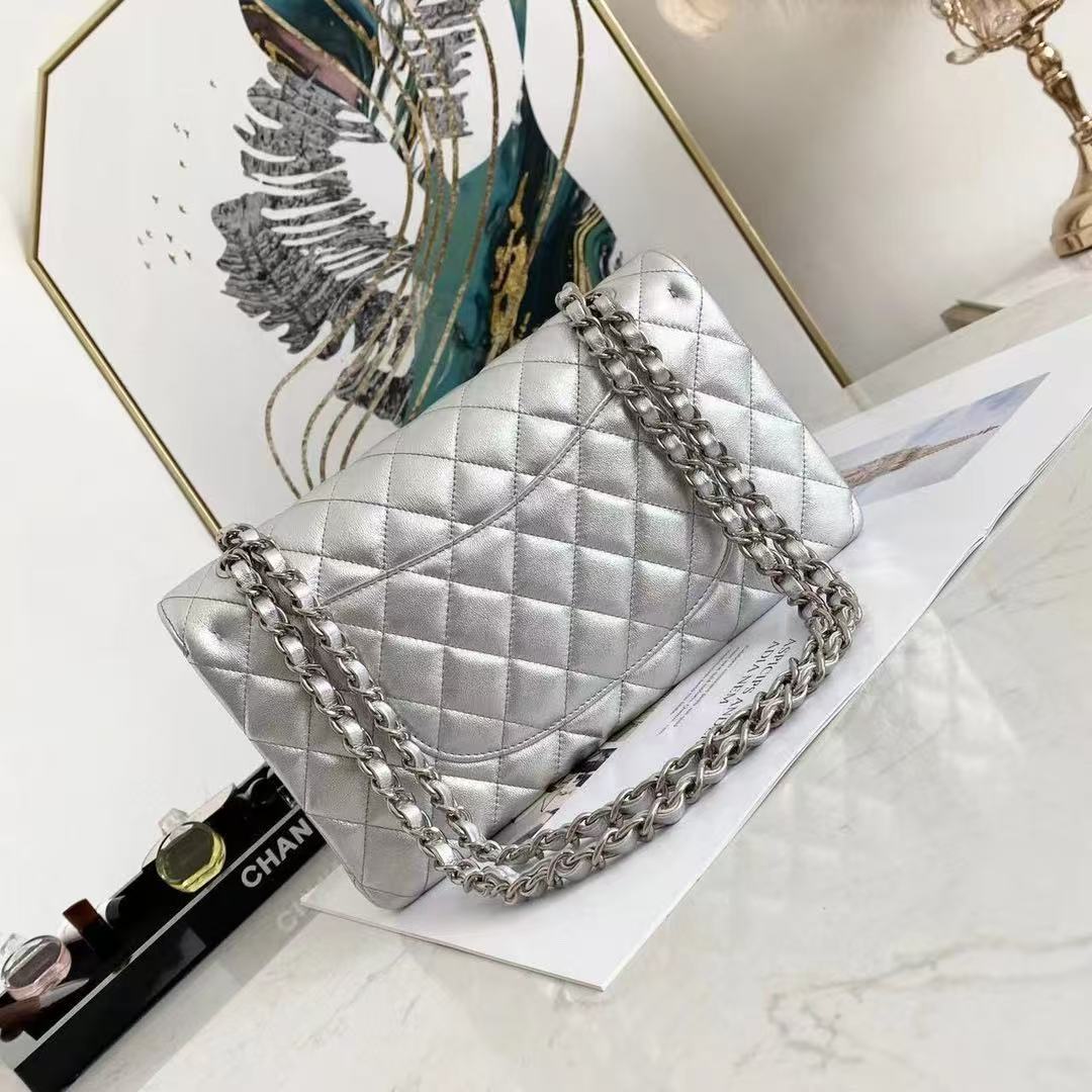 CC Classic Flap Medium 25CM Silver Lambskin