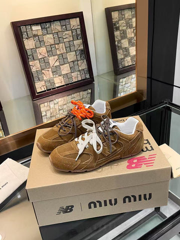 Miu Miu New Balance X 520 Sl Sneakers Cinnamon Suede