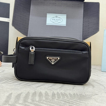 Prada Re-Edition Handbag 22CM Black Re-Nylon& Saffiano Leather