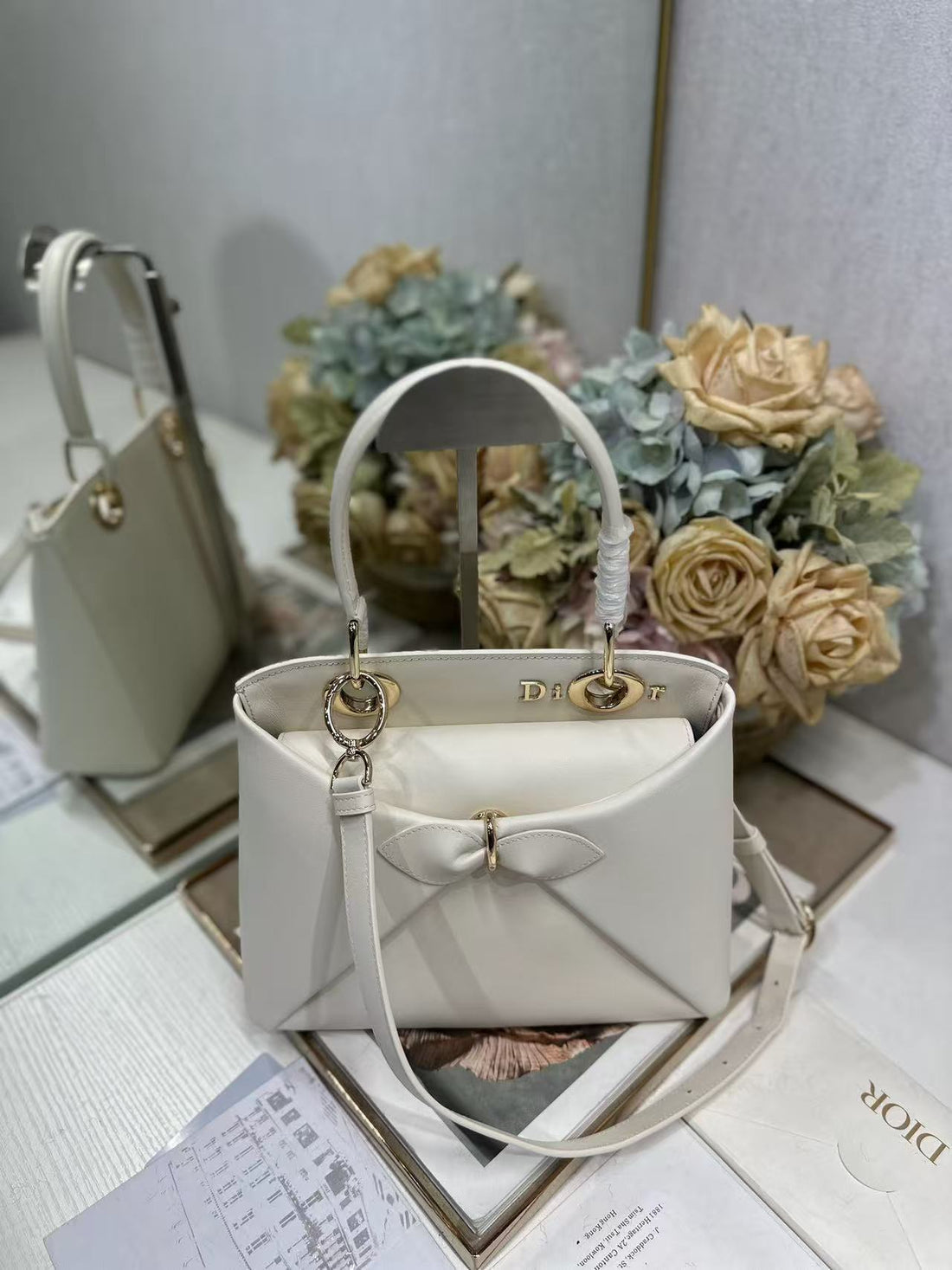 CD 26S Small Cigale Bag White Lambskin