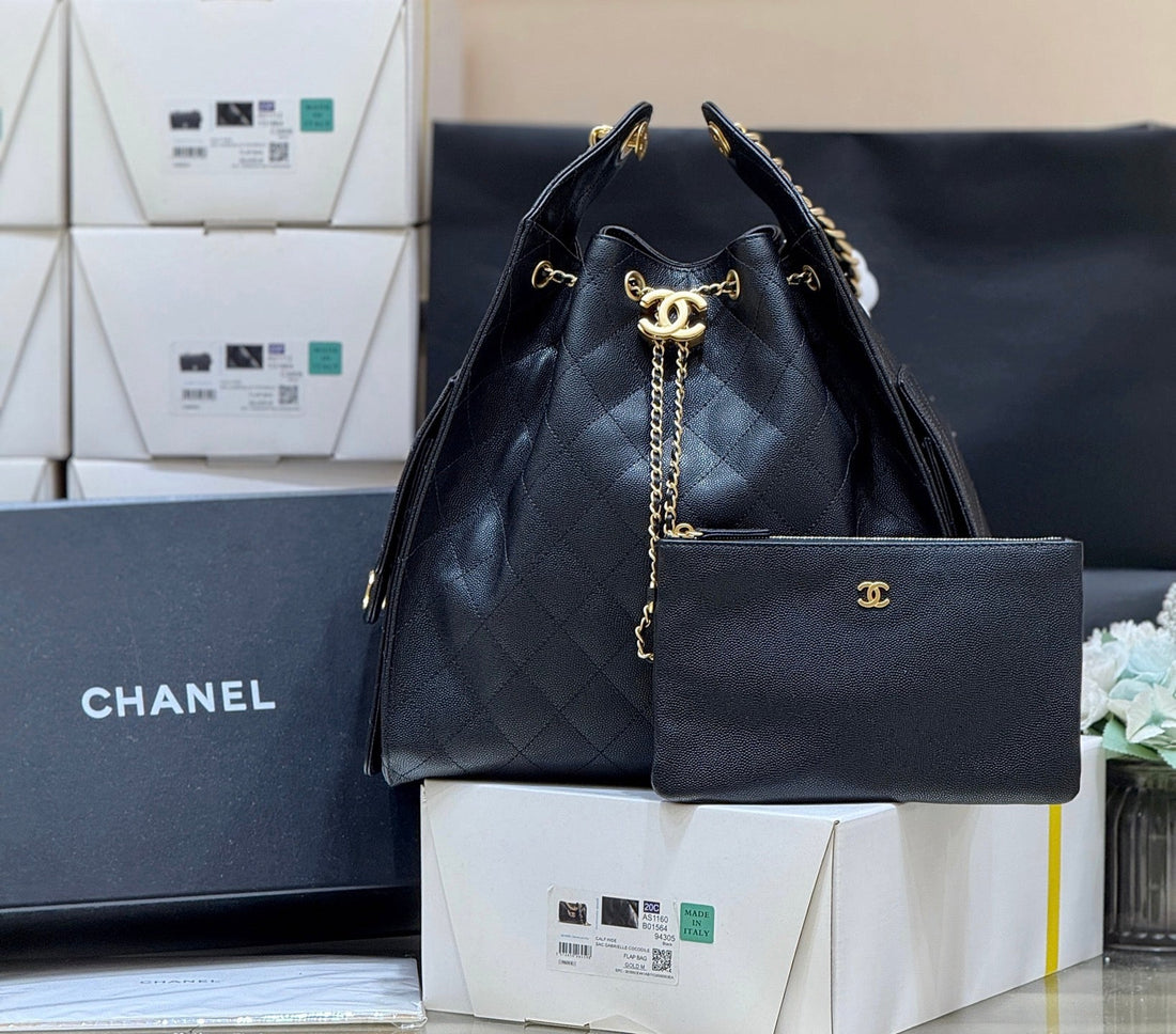 Chanel 25S Hobo Bag 40 Cm In Black Calfskin With Gold Hardware