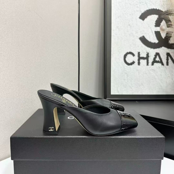 CC 26S Mule 9.5cm Black Sheepskin Patent Calfskin