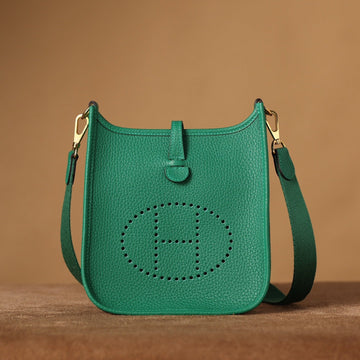 Mini Evelyne 18CM Dark Green Togo Gold Hardware