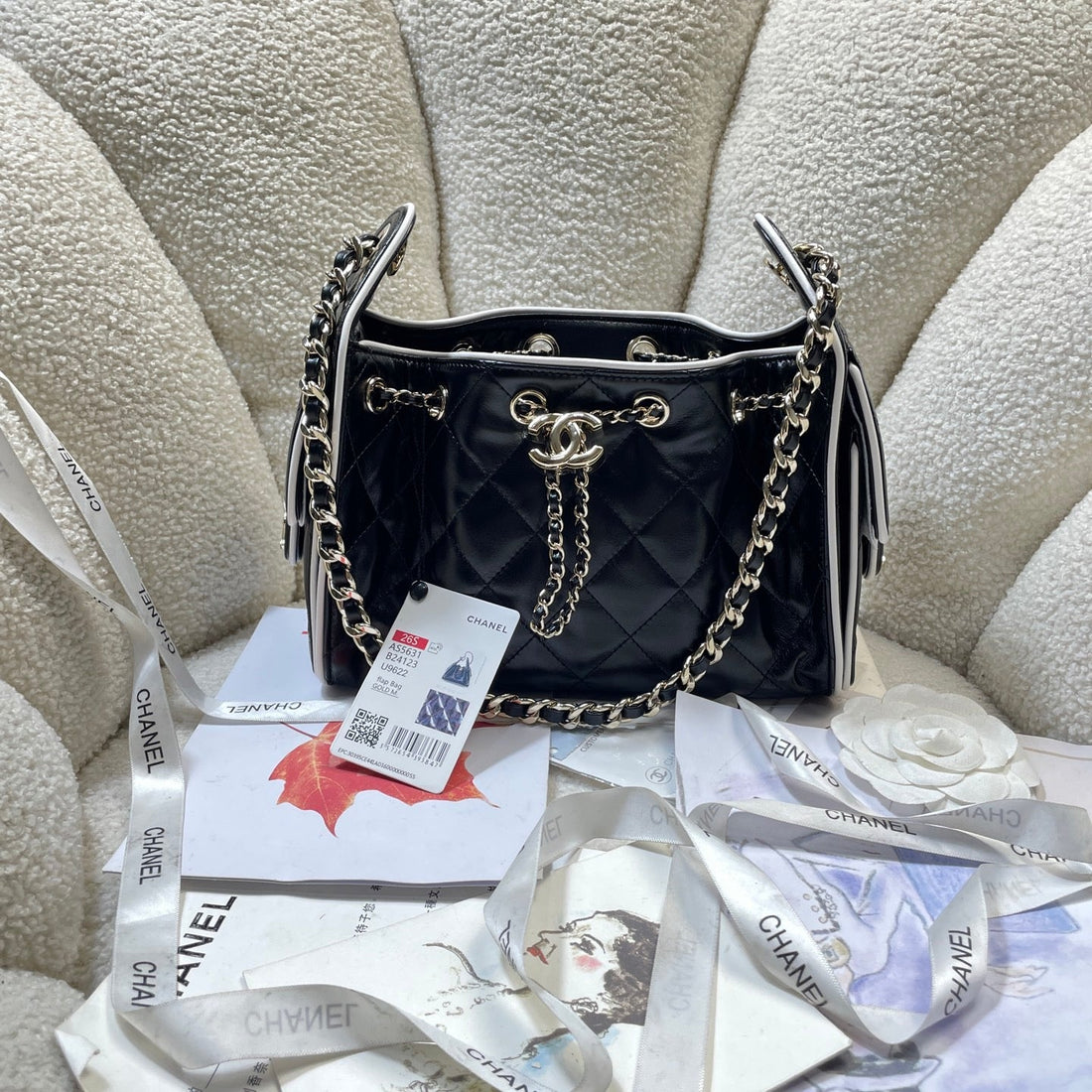 CC 25 Mini Handbag 22CM Black White Quited Lamnskin
