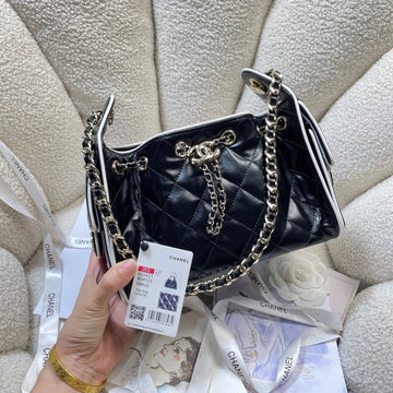 CC 25 Mini Handbag 22CM Black White Quited Lamnskin