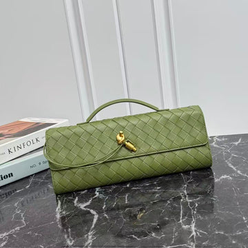 Bottega Veneta 2026 Andiamo Clutch 31CM Green Leather