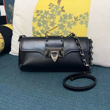 Vl Garavani Rockstud Shoulder Bag 26CM Black Calfskin