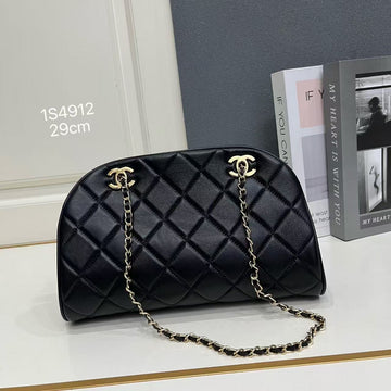 CC 2026 Chain Clutch Bag 19.5cm Black Lambskin Ghw