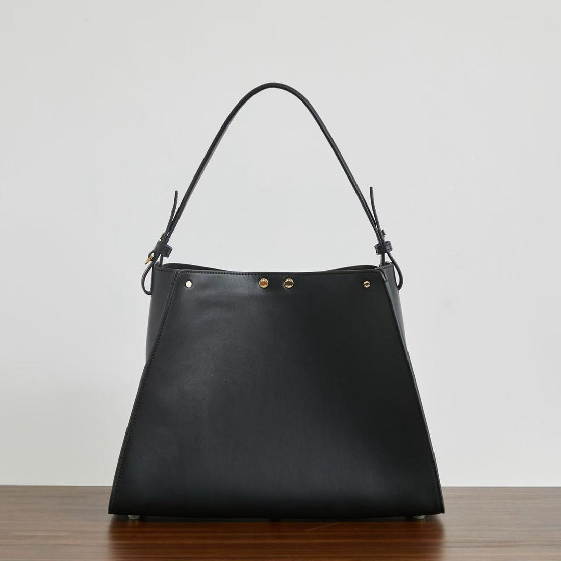 Ff Peekaboo 27 In Black Calfskin With Gold Hardware