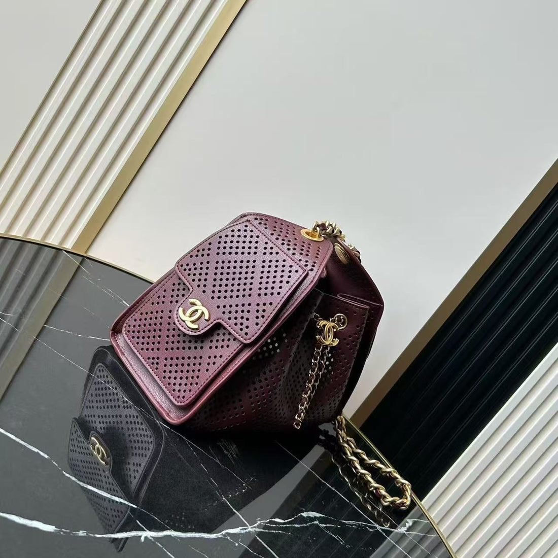 CC Hobo Bag 22CM Burgundy Perforated Soft Cowhide
