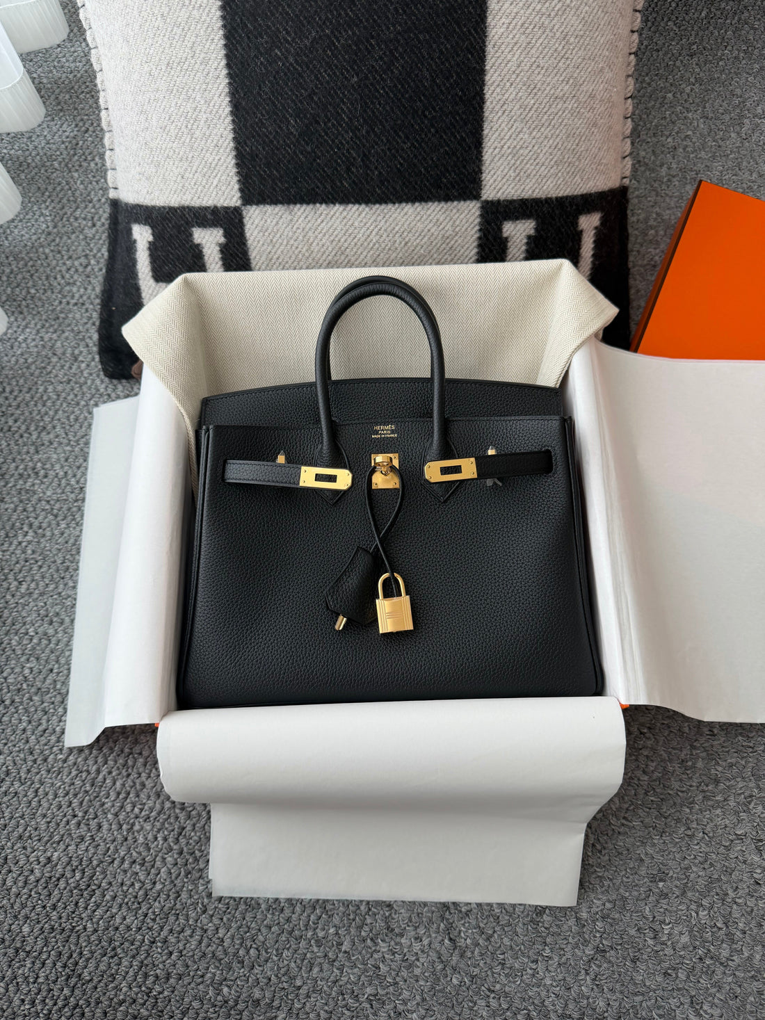 HM Birkin 25CM Black Togo Leather Gold Hardware (made - To - Order)