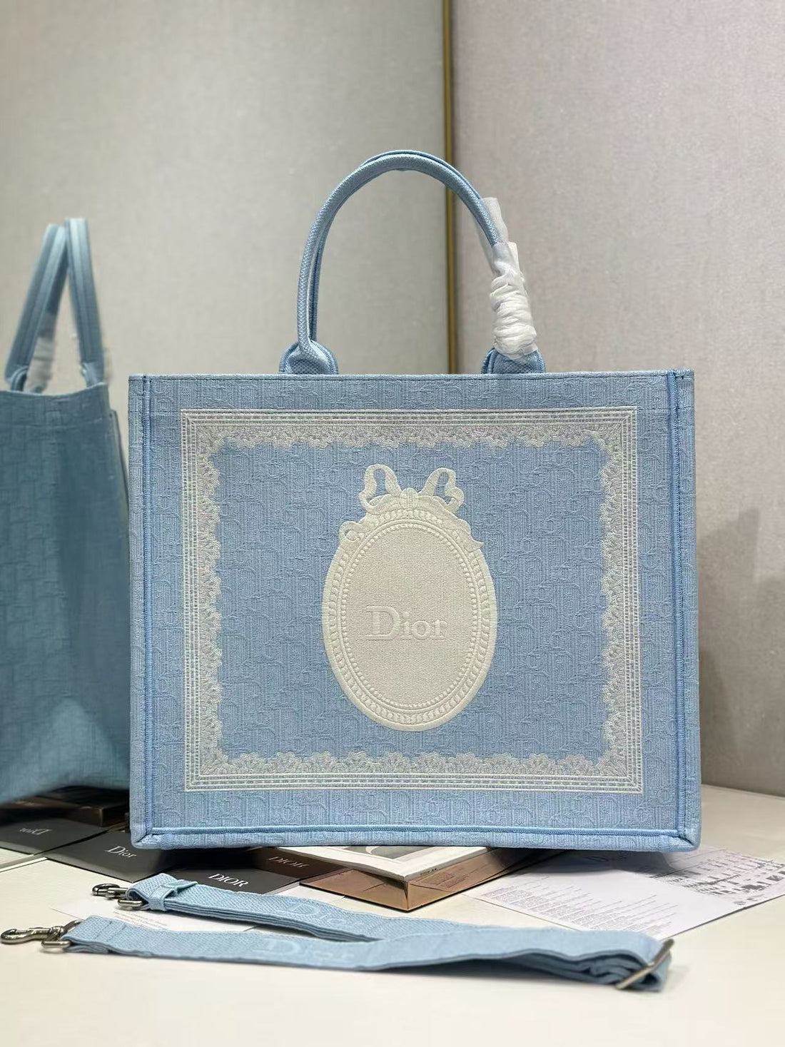 CD Book Tote Blue White In Canvas