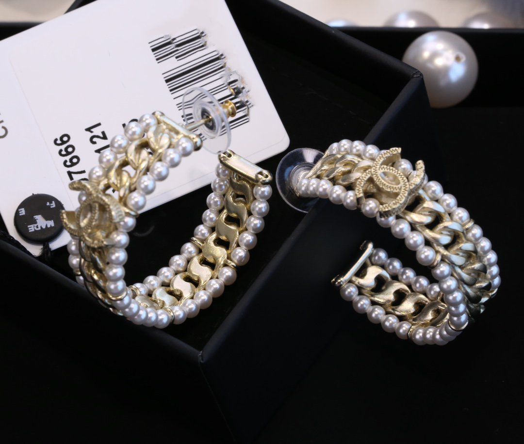 Double C Pearl Gold Diamond Earrings
