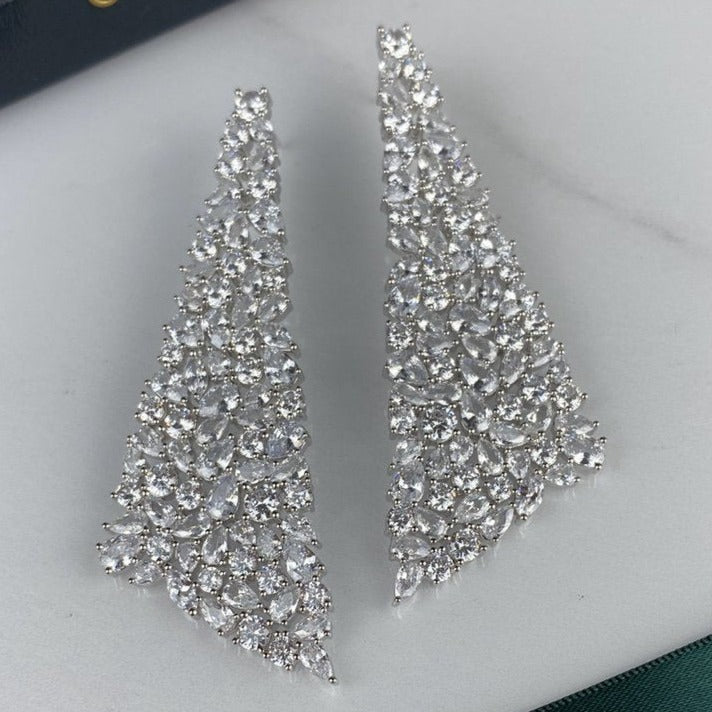 Gra Triangle Water Silver Diamond Drop Earrings