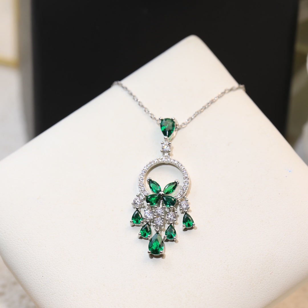 Butterfly Chandelier Classic Green Silver Diamond Necklace
