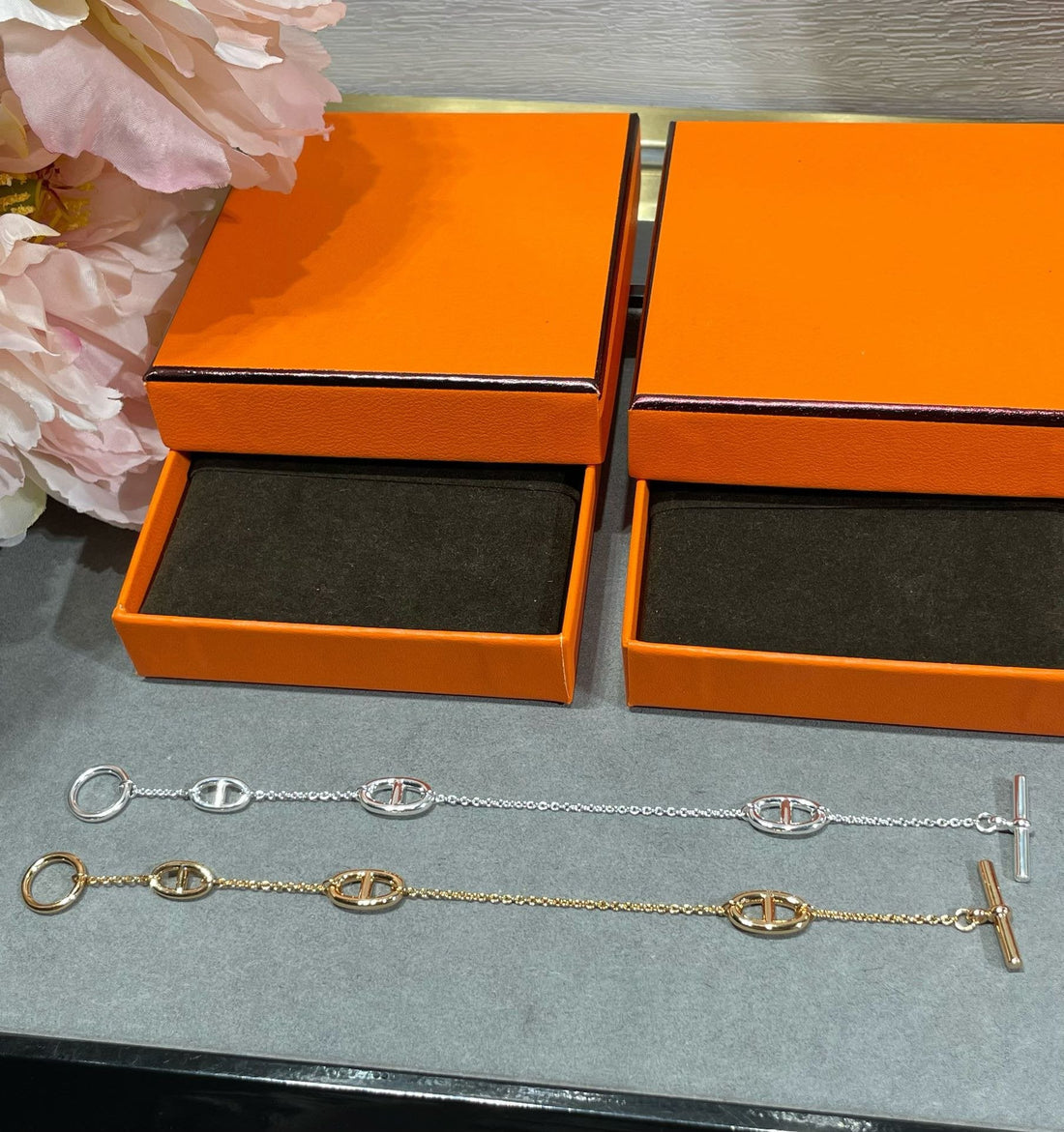Hm Pig Nose Bracelet