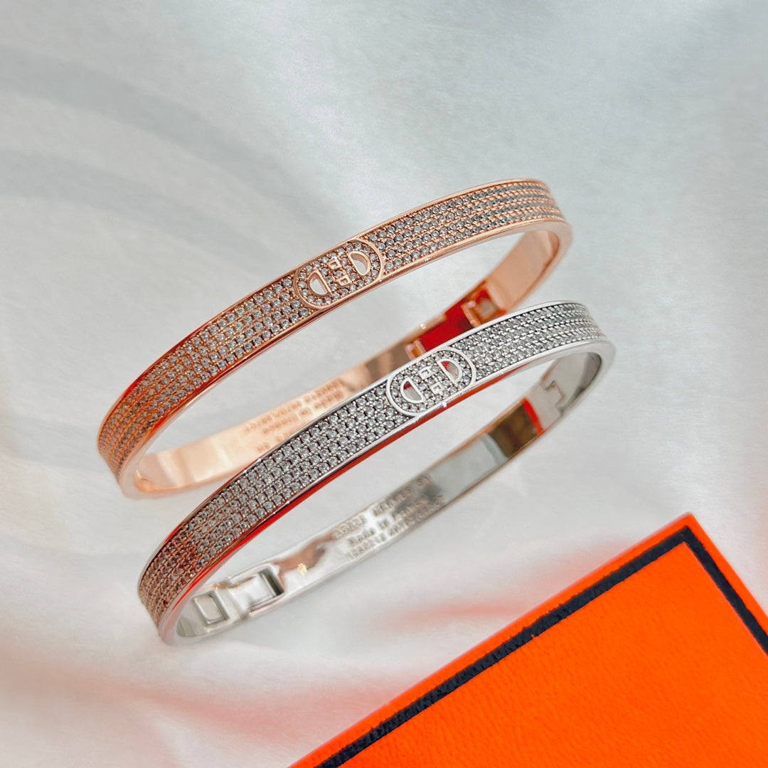 Hm New Luxury Full Diamond Pig Nose Bracelet