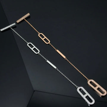 Hm Bracelet Diamond-Studded Pig Nose