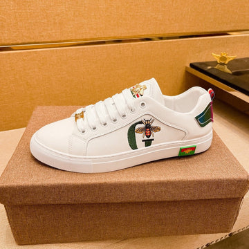 GG Ace Embroidered White Bee