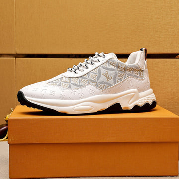 LV Men's Casual Sports Shoe Model White