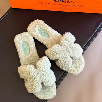 0RAN Sandal Shearling Light Green