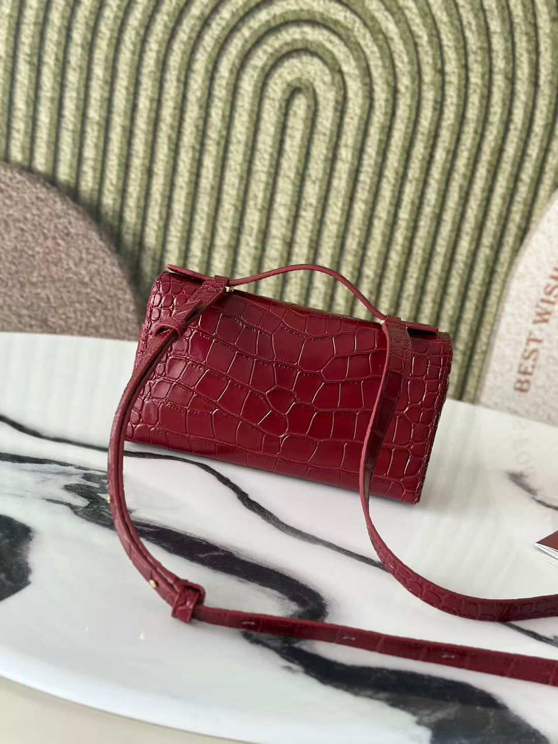 Extra Pocket L19 Burgundy Alligator Pattern Leather Ghw