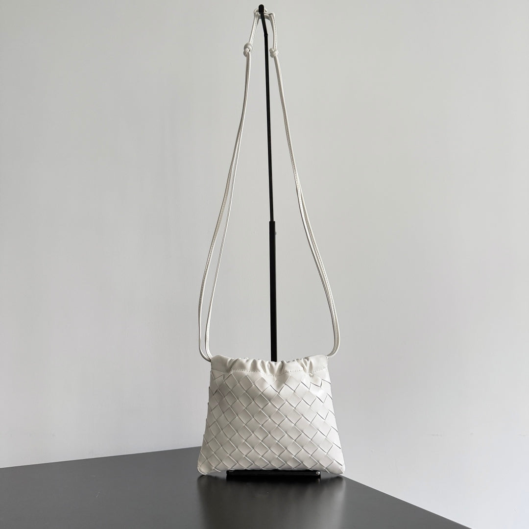 Bv Small Dustbag 21CM White Intrecciato Calfskin Leather