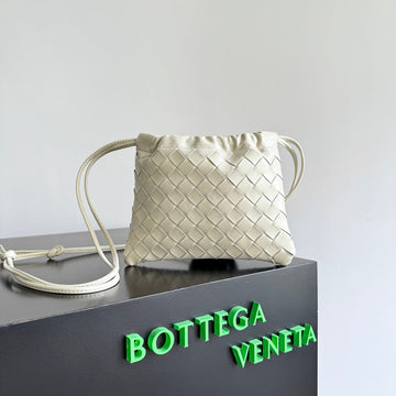 Bv Small Dustbag 21CM Sea Salt Intrecciato Calfskin Leather