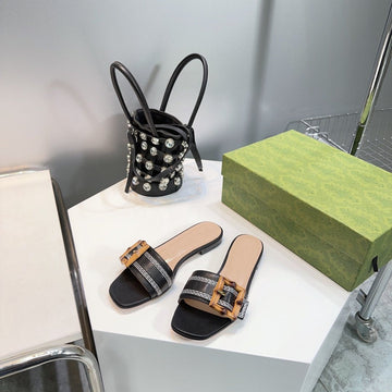 GG Bamboo Buckle Flat Sandals Black