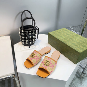 GG Matelassé Canvas Slides Pink Logo